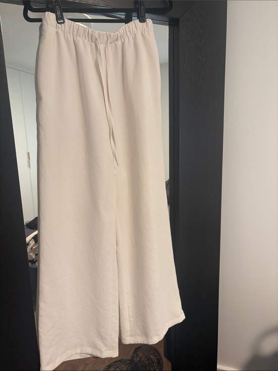 Wilfred Pants - Aritzia light birch lodge pants